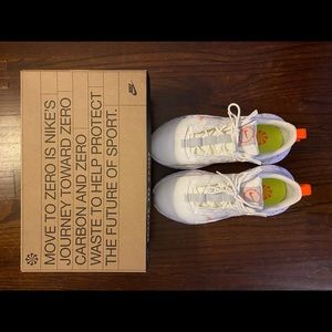 Nike Carter Sneakers